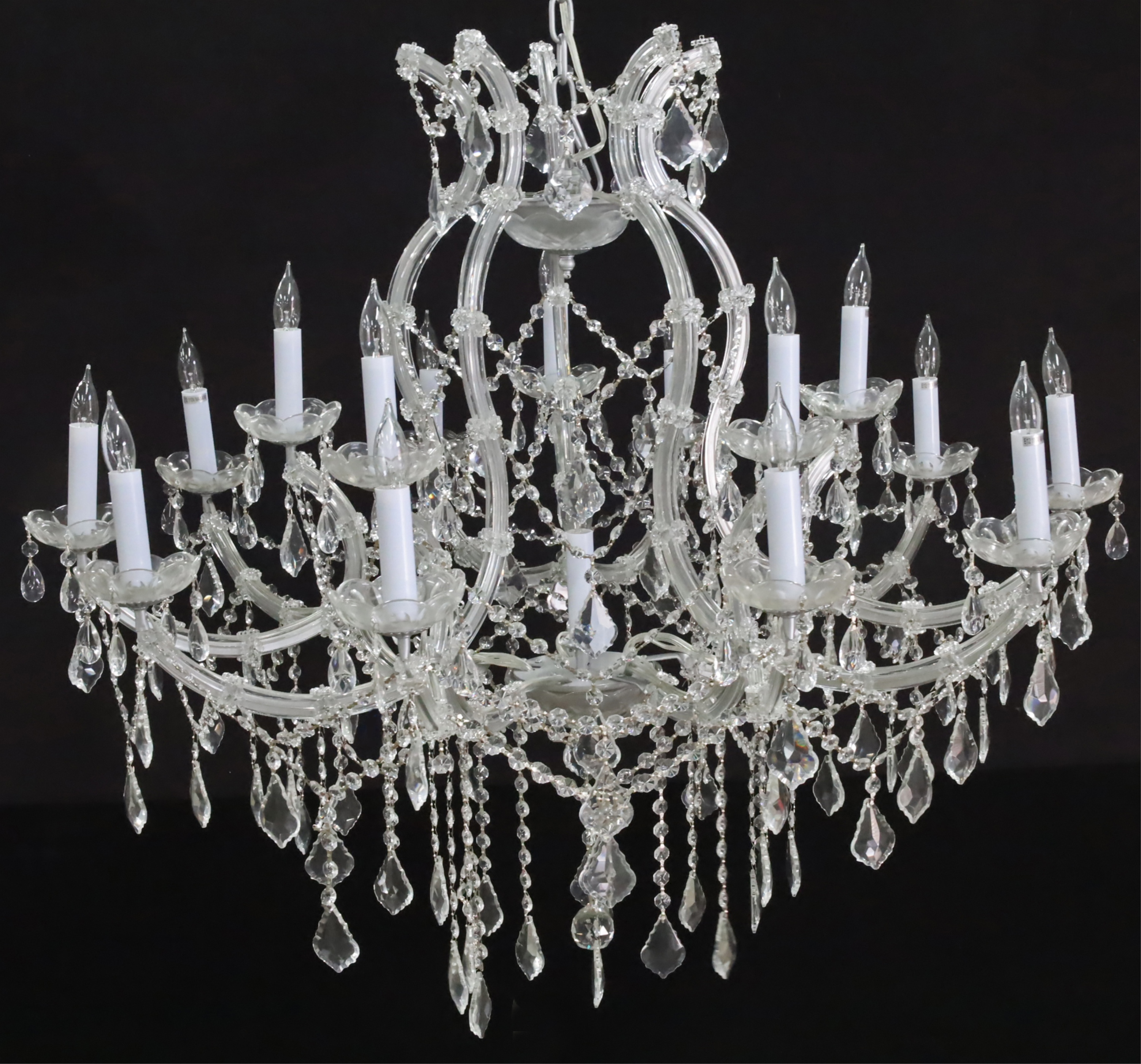 16 LIGHT MARIA THERESA CHANDELIER