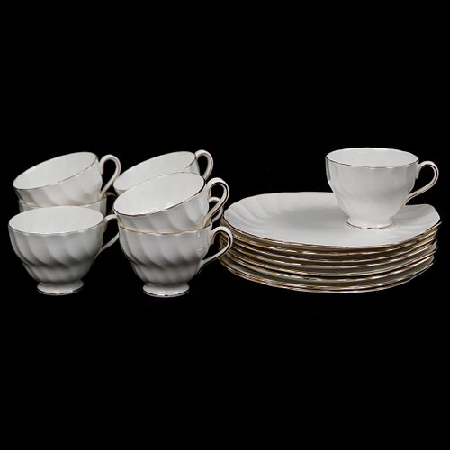 (16 PC) TUSCAN FINE CHINA