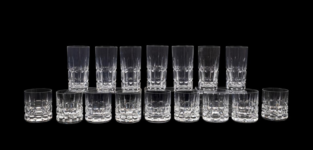 16 PIECE SET OF ST. LOUIS
