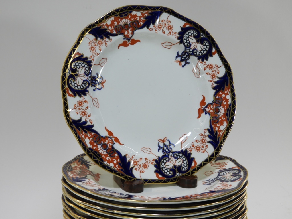 16 ROYAL CROWN DERBY IMARI