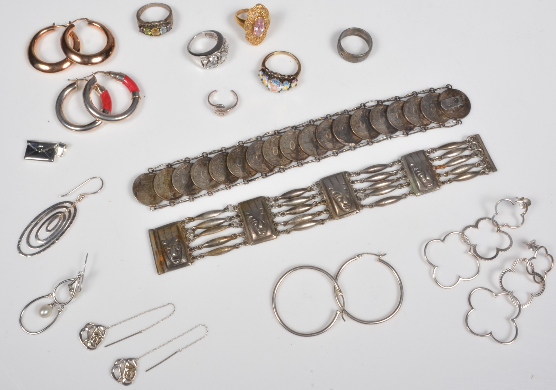 (16) Sterling rings, earrings and