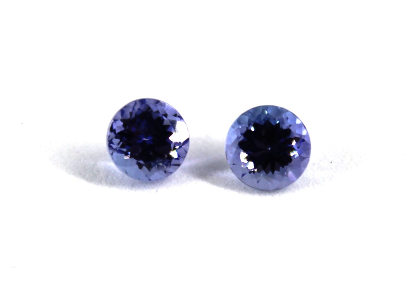 1.60 CTTW. LOOSE ROUND-CUT
