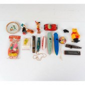 16PC VARIETY OF VINTAGE TOYS A