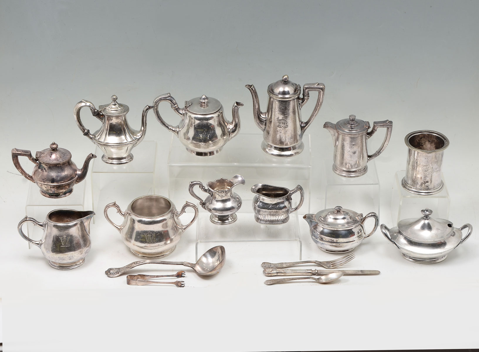 17 PC. RAILROAD SILVER SERVING
