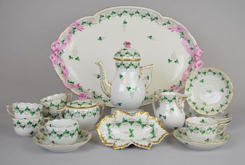 17 PIECE HEREND PERSIL PORCELAIN