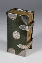 1702 LONDON KING JAMES BIBLE A