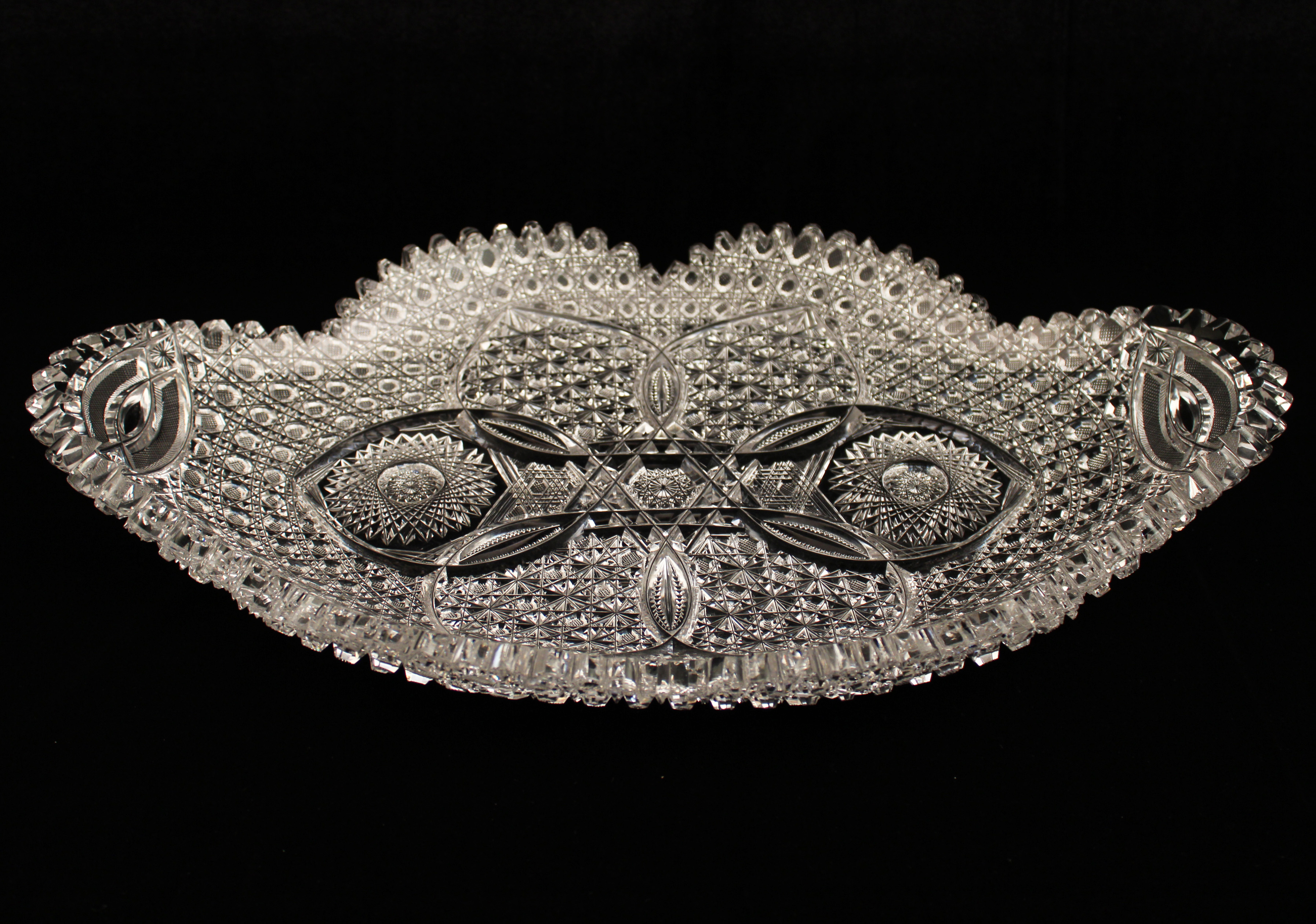 17.5? BRILLIANT PERIOD CUT GLASS