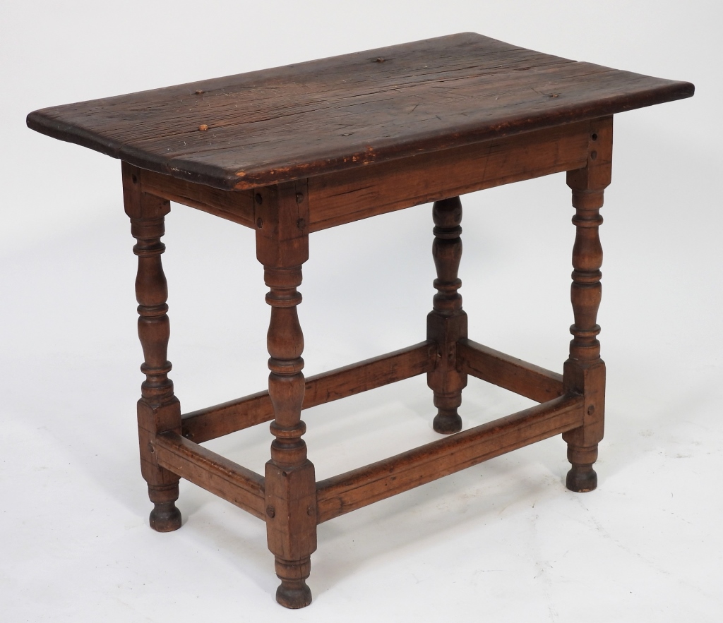 17C ENGLISH JOINT STOOL