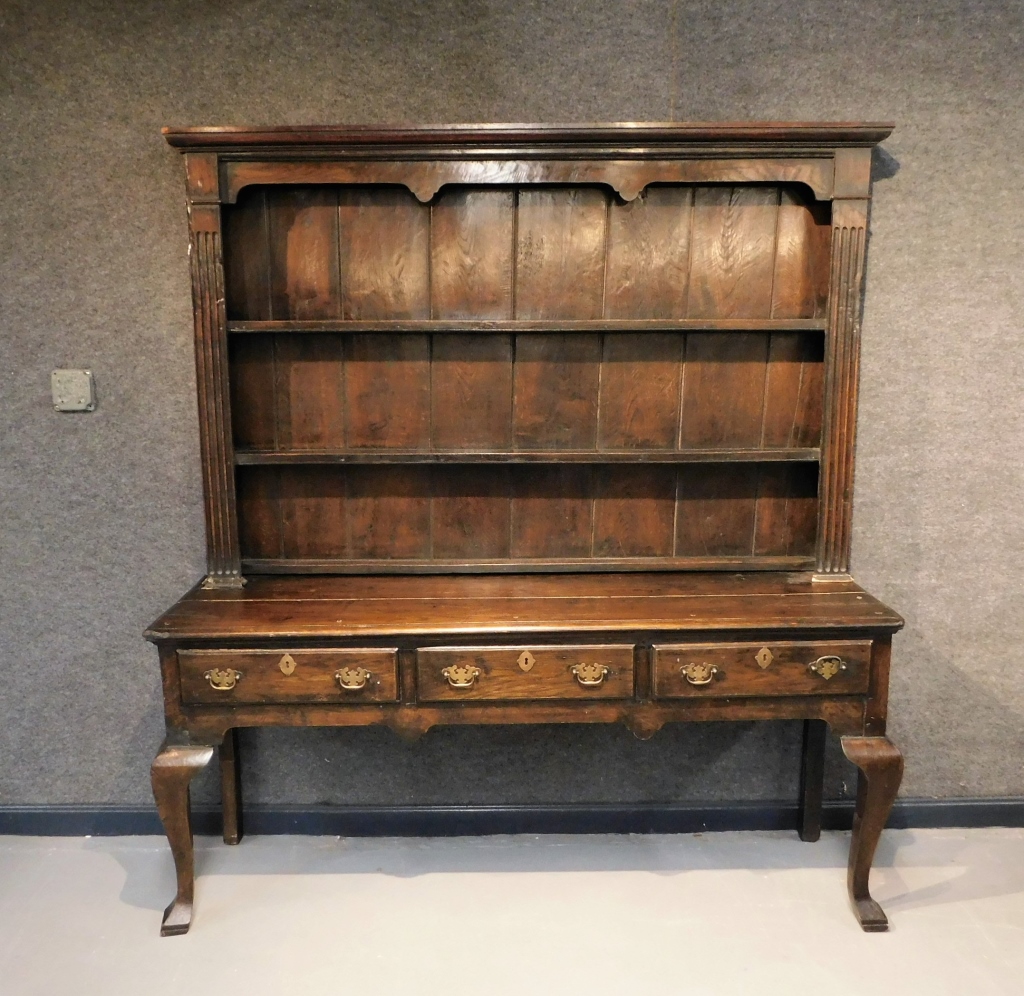 17C WELSH PEWTER CUPBOARD
