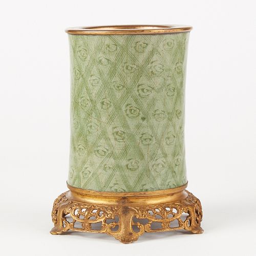 17TH C. CHINESE MING LONGQUAN