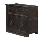 17TH C. ENGLISH OAK CHEST Join