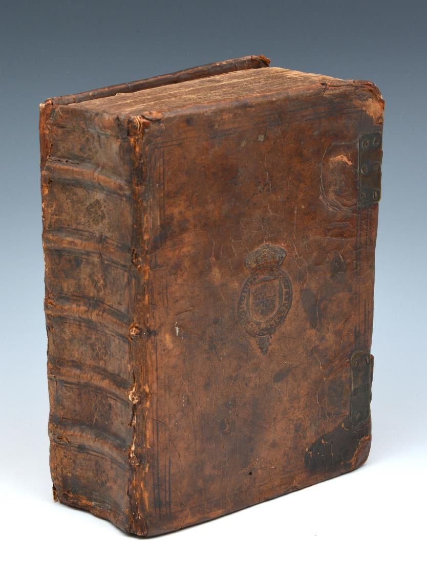 17TH C. KING JAMES BIBLE, OLD