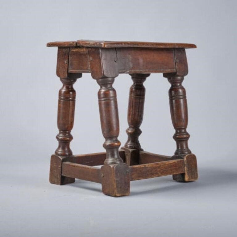 17TH C. OAK JOINT STOOLAn oak joint