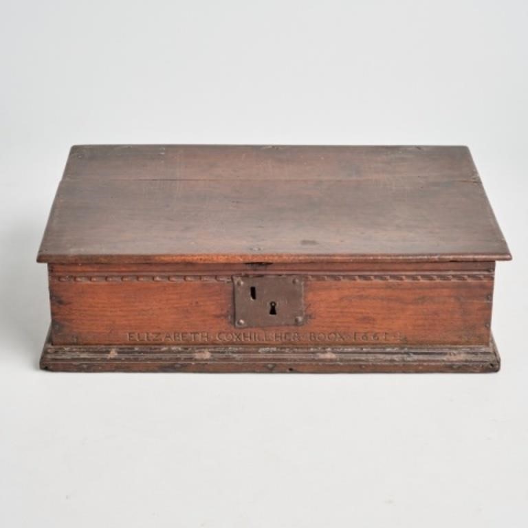 17TH C. STYLE OAK BIBLE BOXEnglish,