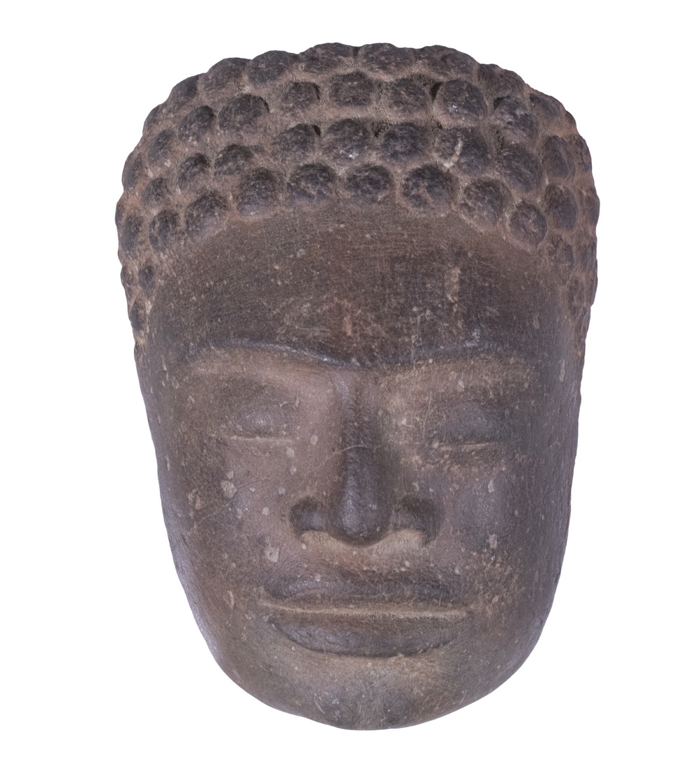 17TH C. TRAVELER'S STONE BUDDHA
