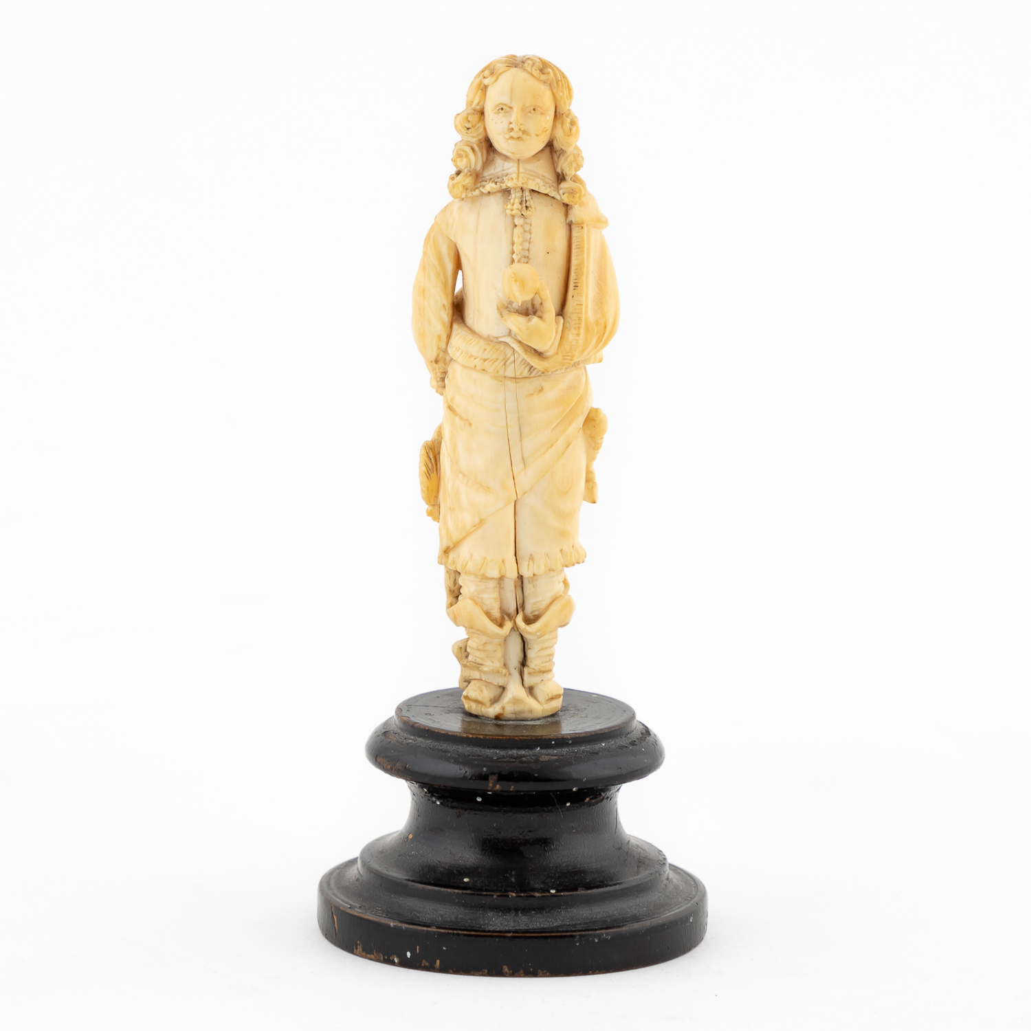17TH/18TH C. BONE FIGURE OF SIR