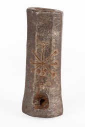 17TH/18TH CENTURY DECORATED PO