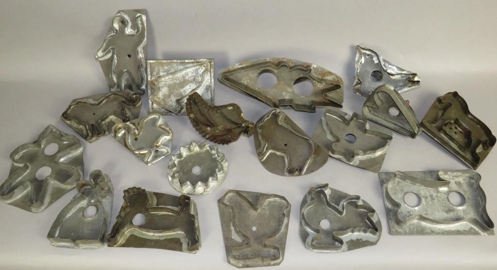 18 ASSORTED TIN FIGURAL COOKIE