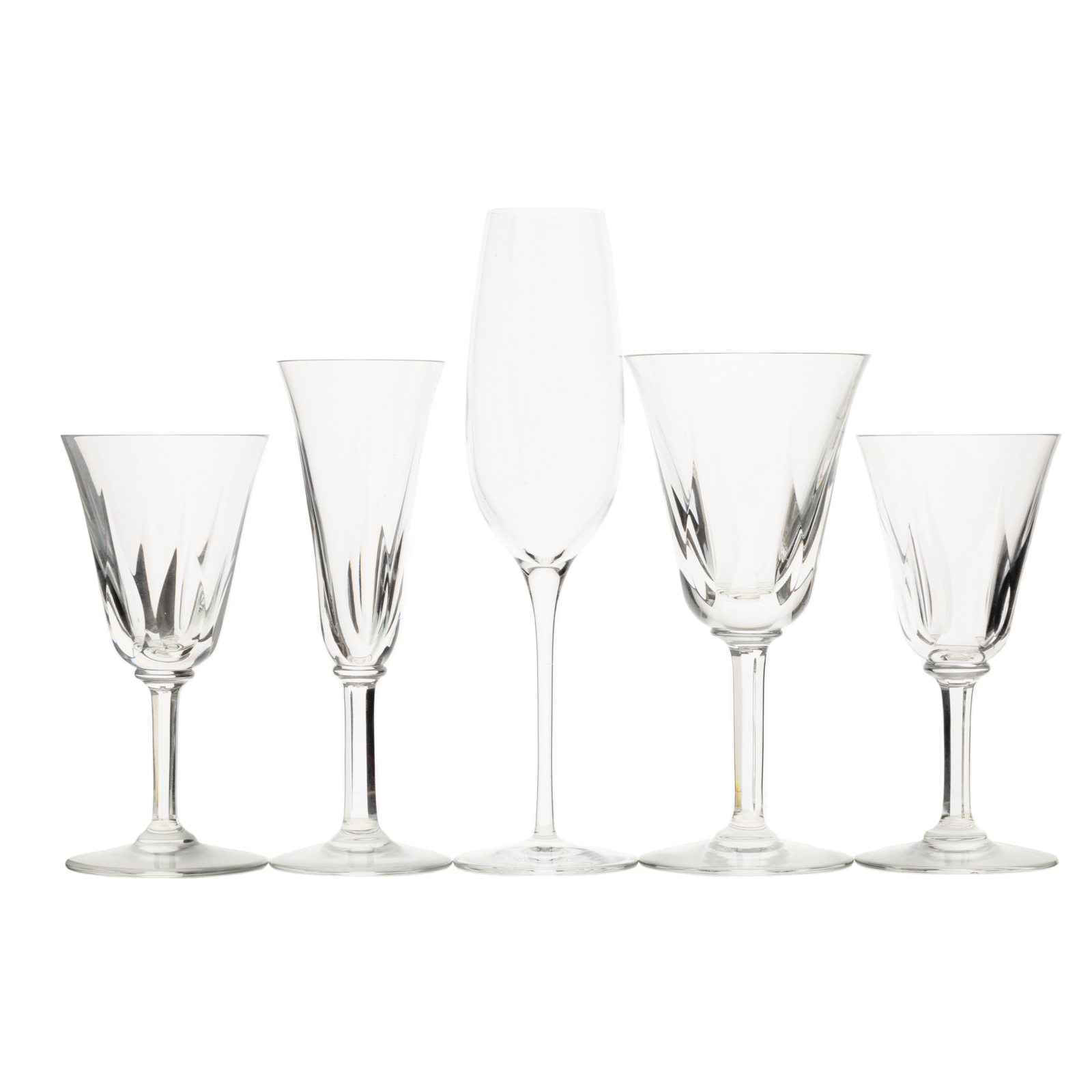 18 BACCARAT ASSORTED WINE STEMS