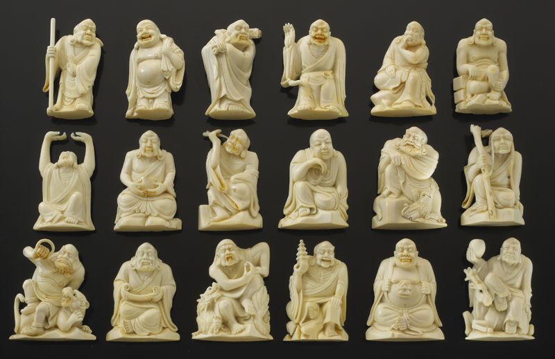 (18) Chinese carved ivory