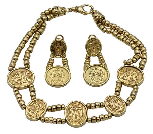 18 KARAT GOLD THREE PIECE SET, TO