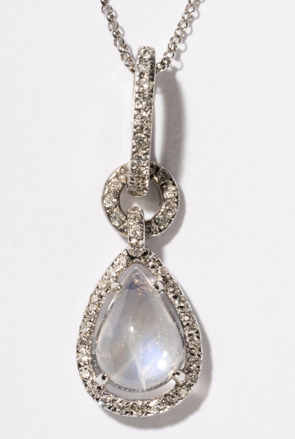 18 KARAT WHITE GOLD, DIAMOND AND