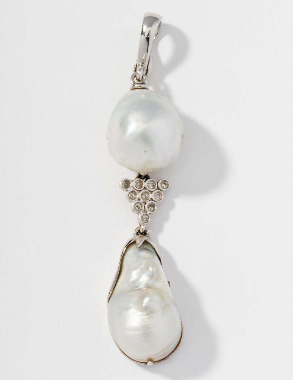 18 KARAT WHITE GOLD, DIAMOND AND