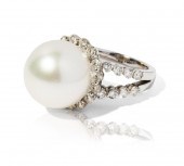 18 KARAT WHITE GOLD, DIAMOND,