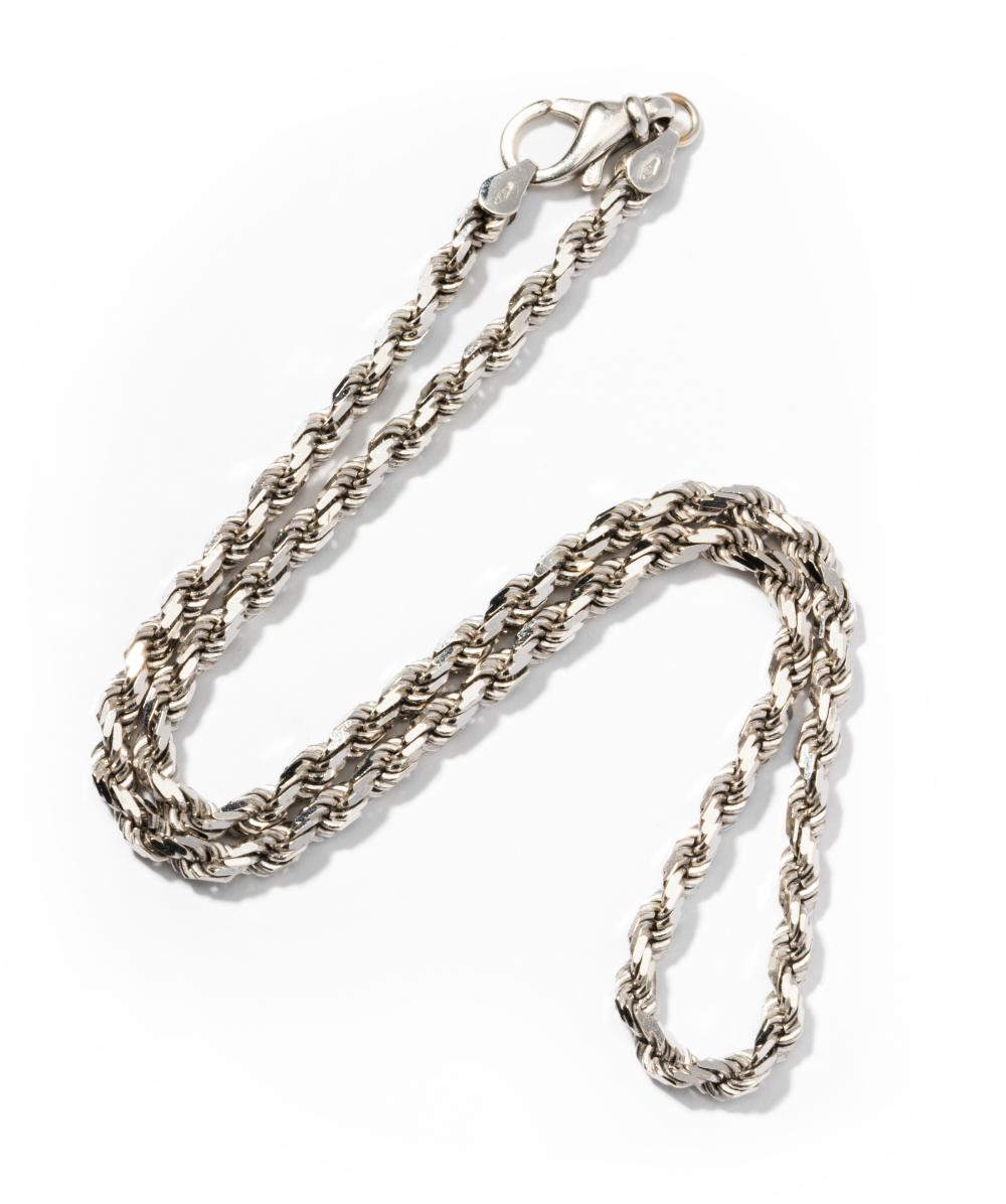 18 KARAT WHITE GOLD NECKLACE
