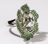 18 KARAT WHITE GOLD, PRASE AND