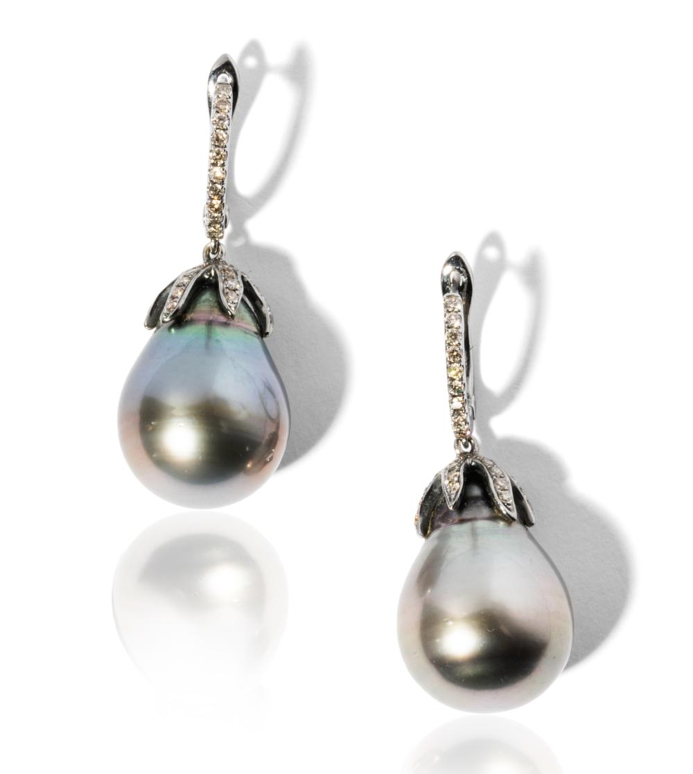 18 KARAT WHITE GOLD, TAHITIAN PEARL