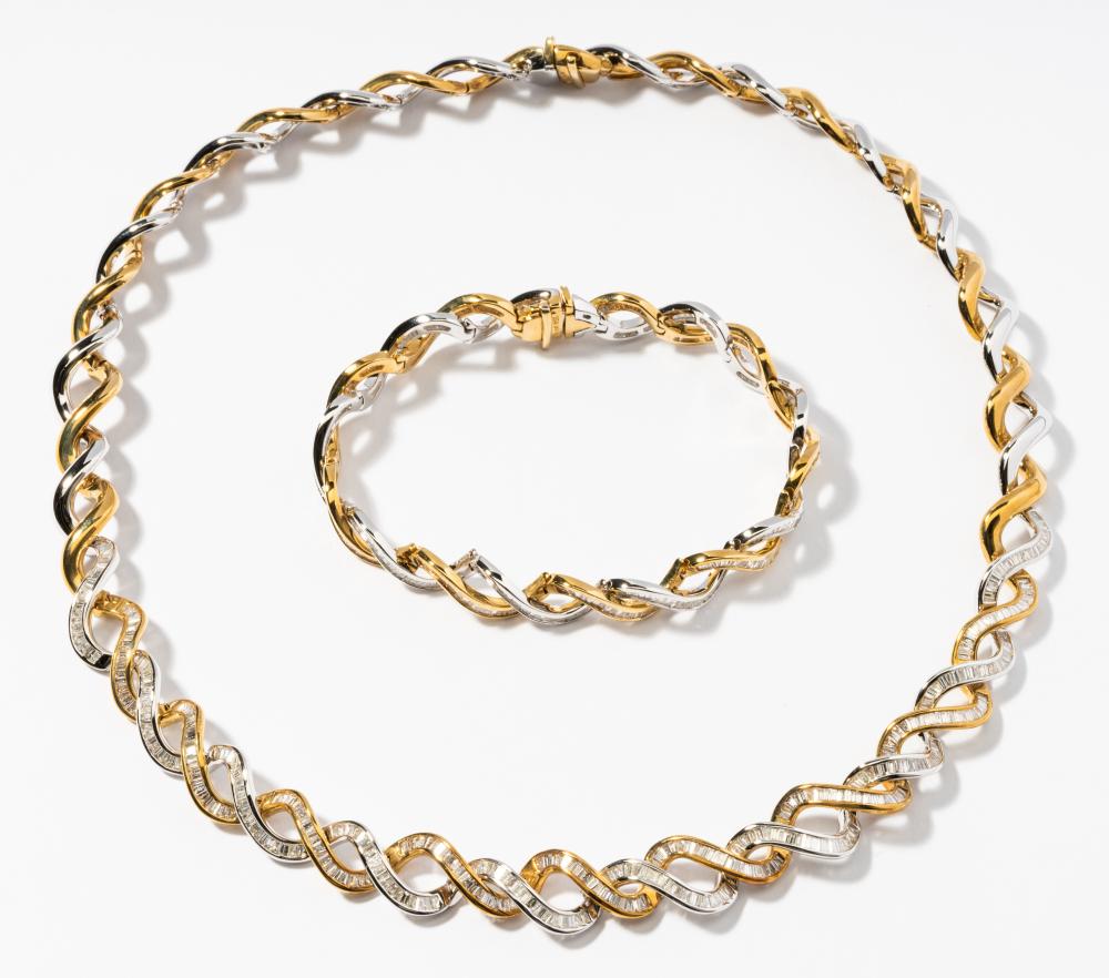 18 KARAT YELLOW AND WHITE GOLD