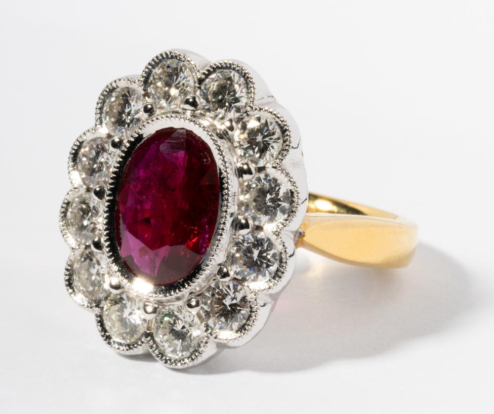 18 KARAT YELLOW AND WHITE GOLD RUBY