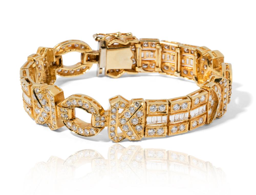 18 KARAT YELLOW GOLD AND DIAMOND