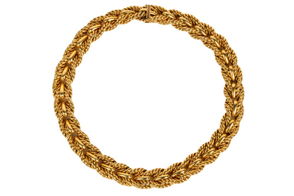 18 KARAT YELLOW GOLD COLLAR
