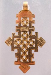 18-KARAT YELLOW-GOLD CRUCIFORM