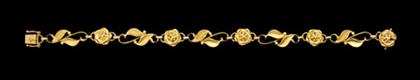 18 karat yellow gold flexible