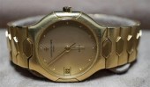 18-KARAT YELLOW-GOLD QUARTZ WR