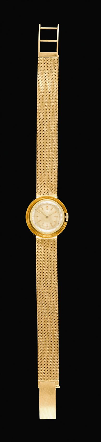 18 karat yellow gold wristwatch,
