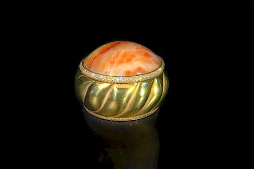 18 KT GOLD DIAMOND AND AGATE