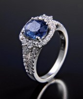 18 KT. WHITE GOLD, BLUE SAPPHI