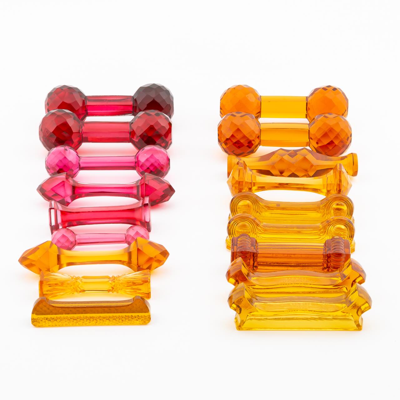 18 MISC. FACTED GLASS KNIFE RESTS