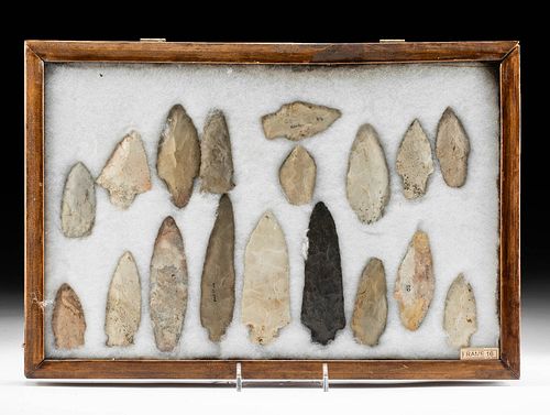 18 NATIVE AMERICAN MISSOURIAN STONE