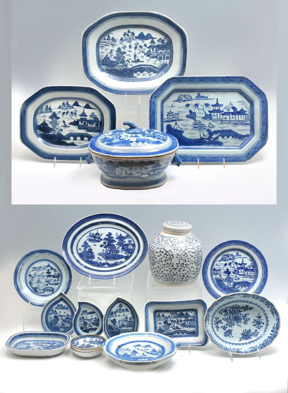 18 PC. CHINESE BLUE & WHITE