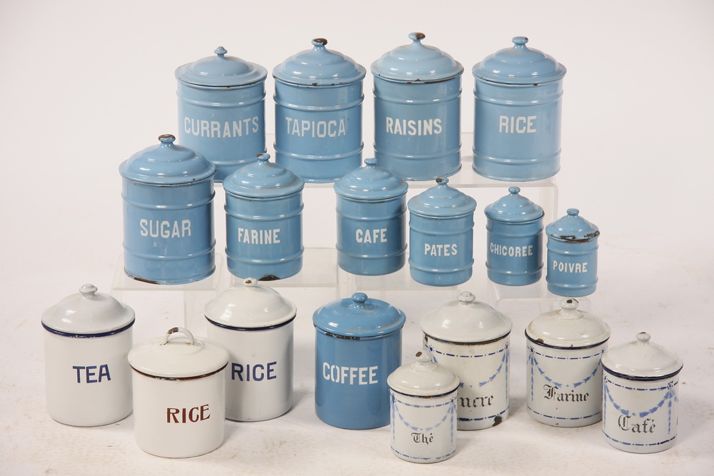 (18 PCS) ENAMELED TINWARE - Late