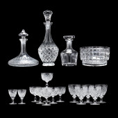 (18) PIECES OF ASSORTED CRYSTA