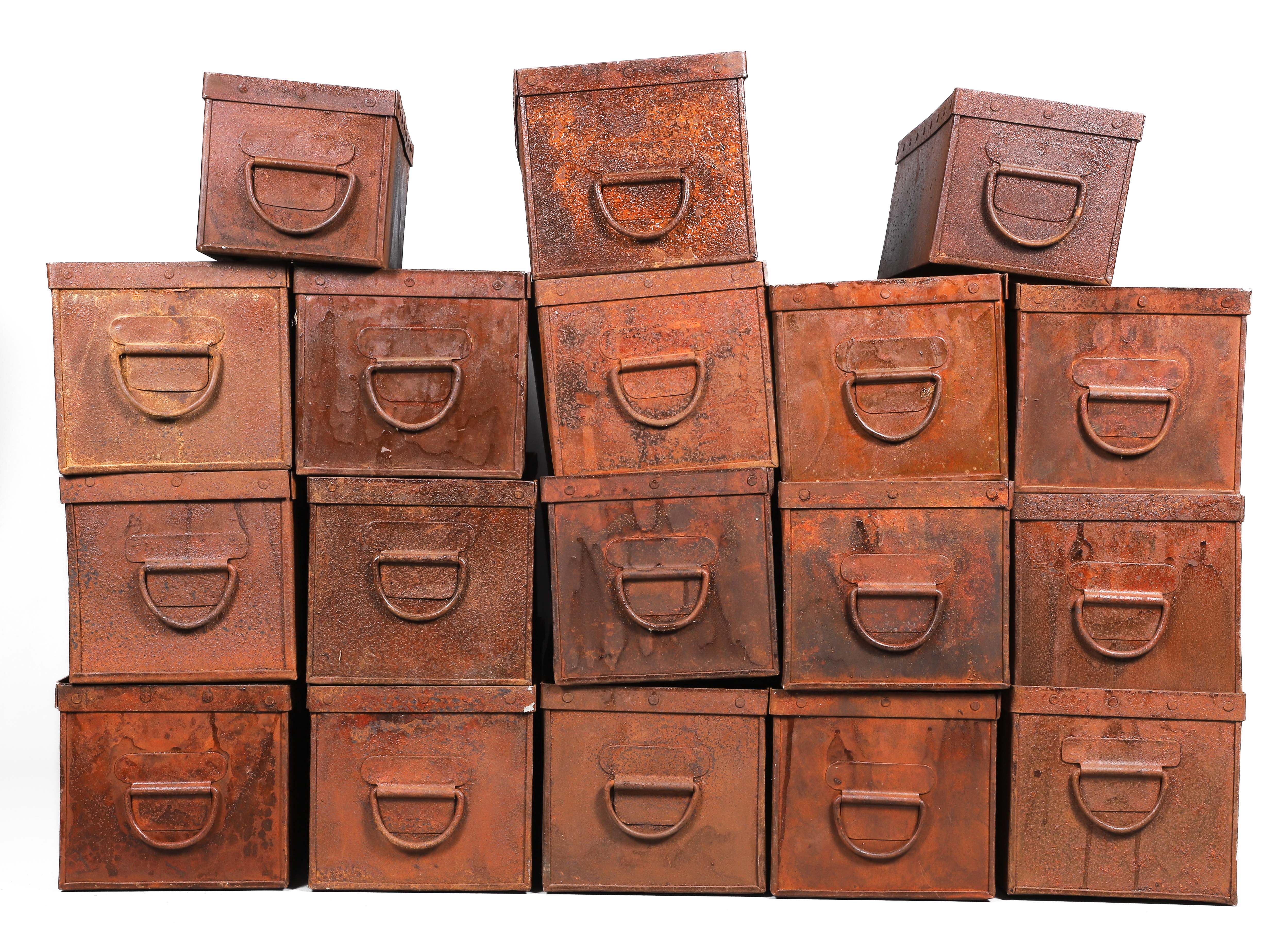 (18) Rust finished rectangular