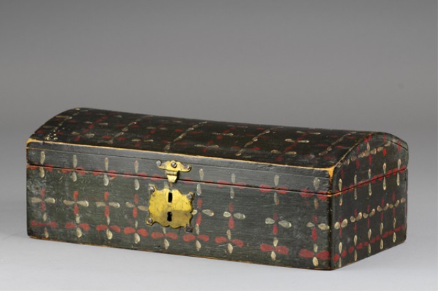 1800'S PAINTED POSSESSION BOX