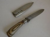 1858 BOWIE KNIFEAntique stag-h