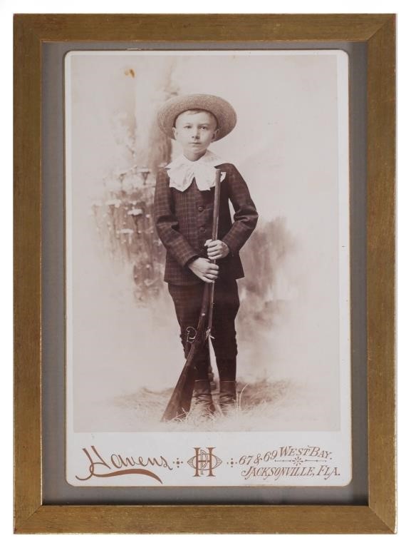 1890S PHOTO OF FLORIDA BOY WITH